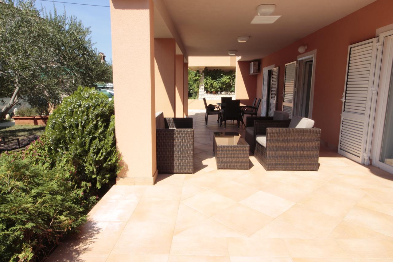 Studios&Rooms Fiesta Novalja Exterior foto