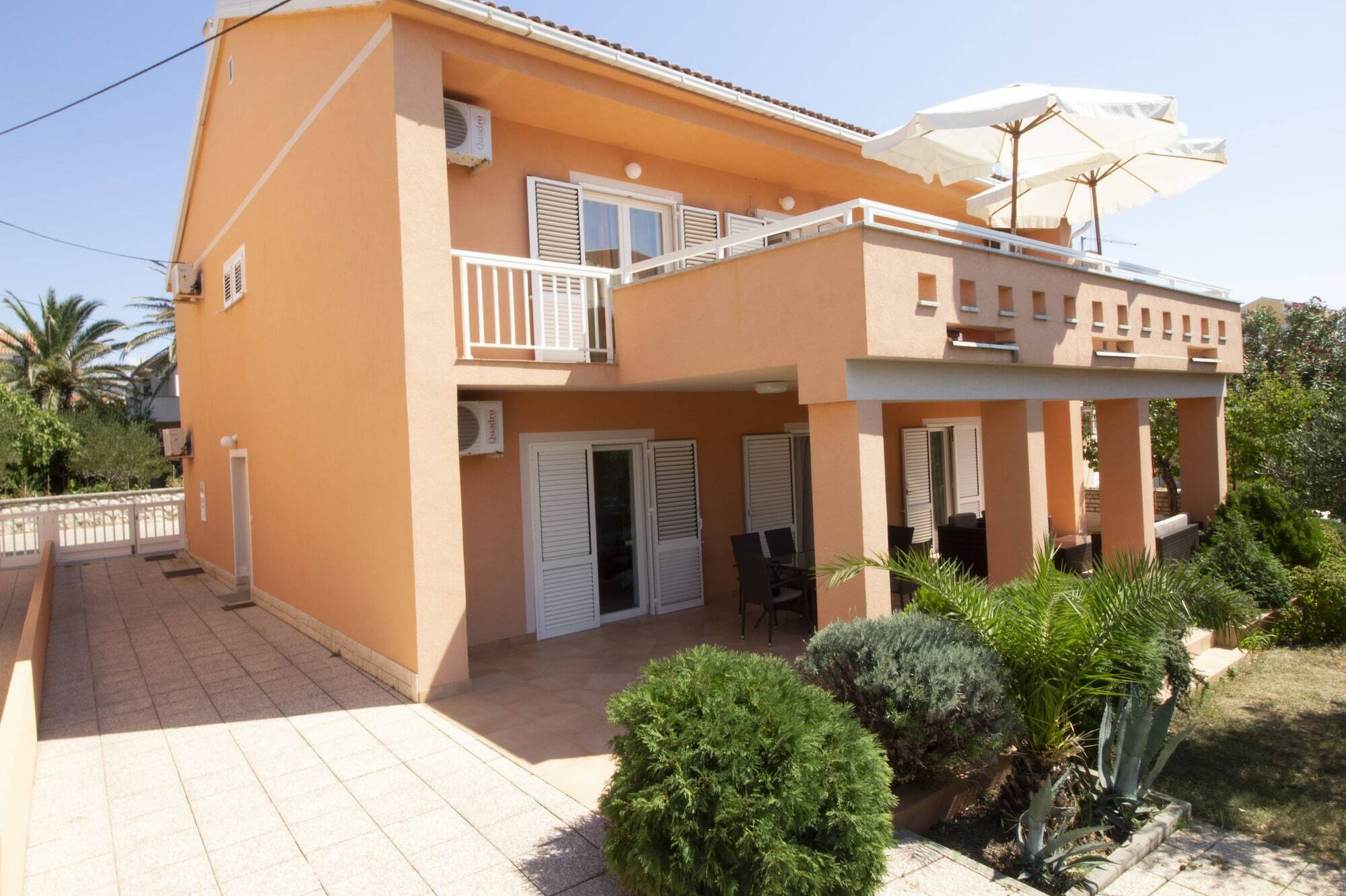 Studios&Rooms Fiesta Novalja Exterior foto